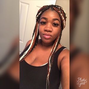 Meet your Posher, Janay